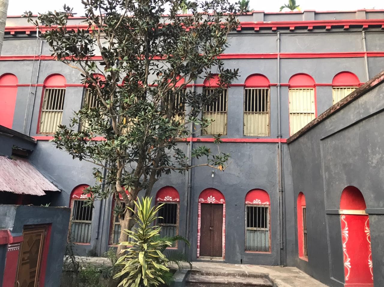 Day Time Shot of the Two Storeyed House